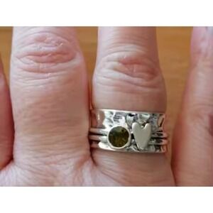 Emerald Heart Spinner Ring‎ | Silver Plated